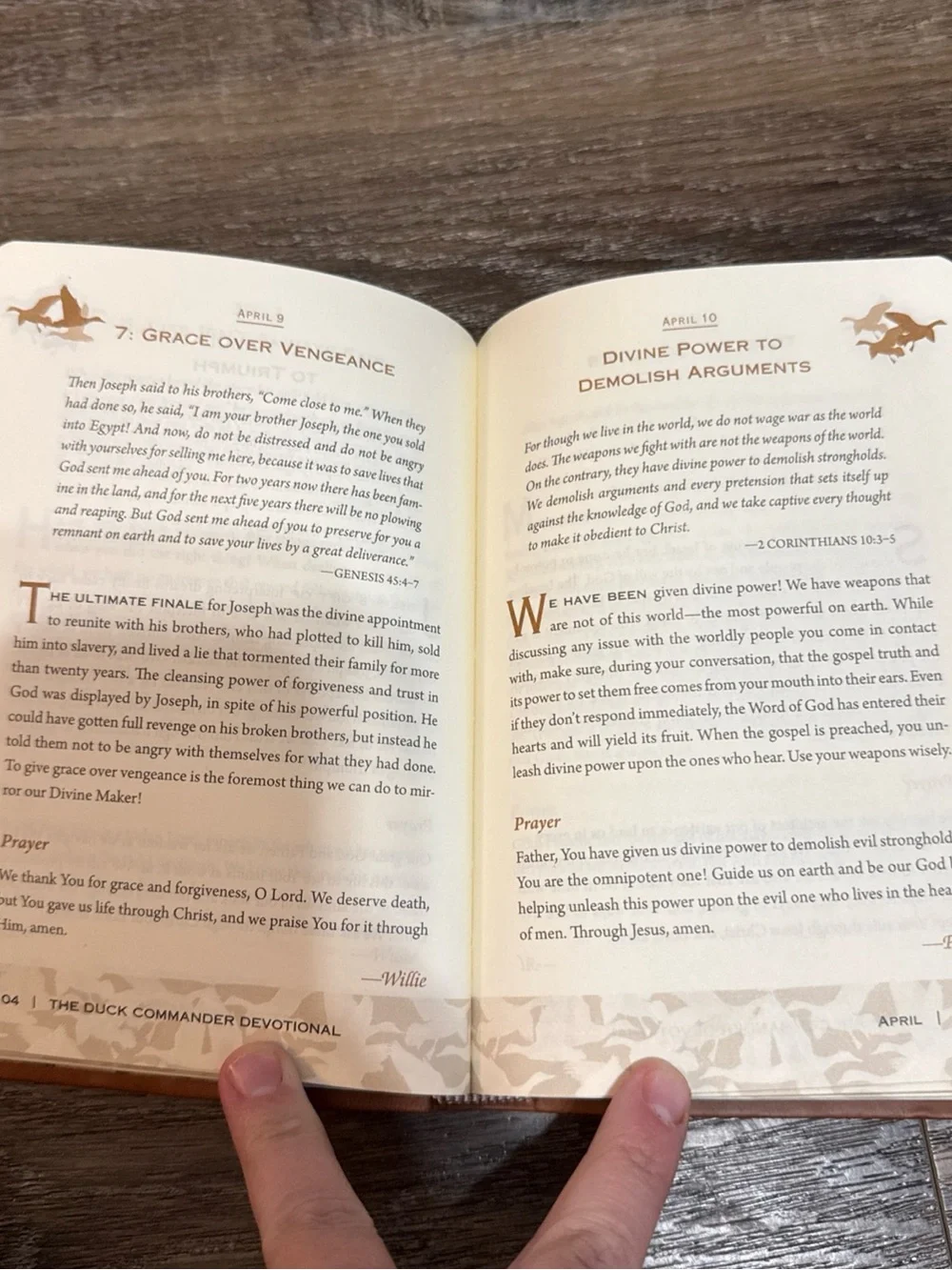 The Duck Commander Devotional Journal - Brown Faux-Leather